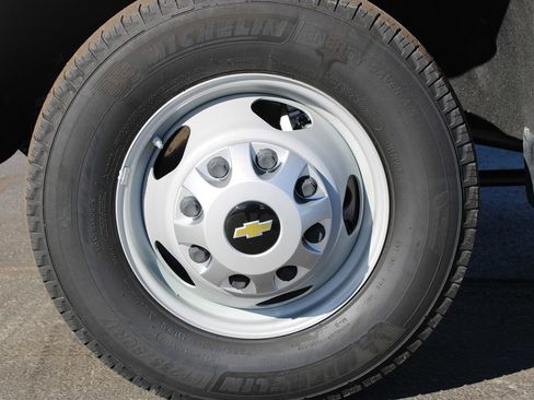 Used 2022 Chevrolet Silverado 3500 W/T w/ WT Convenience Package image 26