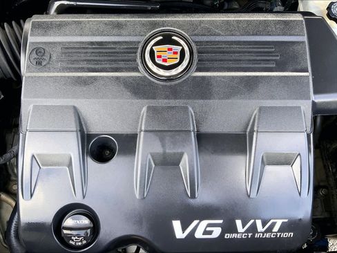 Used 2013 Cadillac SRX Luxury FWD image 32