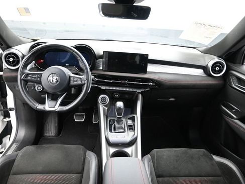 Used 2024 Alfa Romeo Tonale Veloce AWD/4WD image 19