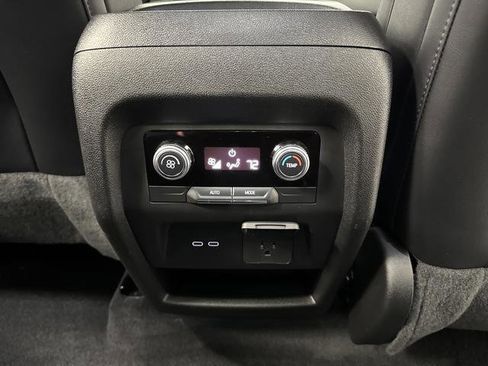 Used 2024 GMC Acadia Elevation w/ Trailering Package image 33