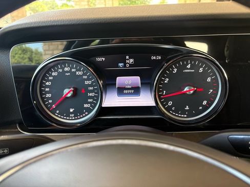 Used 2017 Mercedes-Benz E 300 image 18