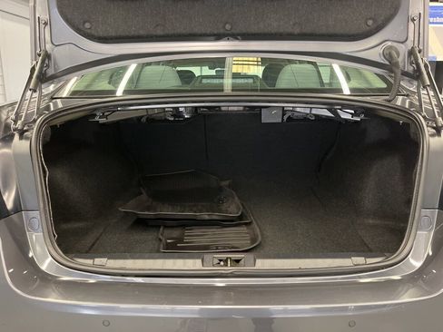 Used 2018 Subaru Legacy 3.6R Limited image 34