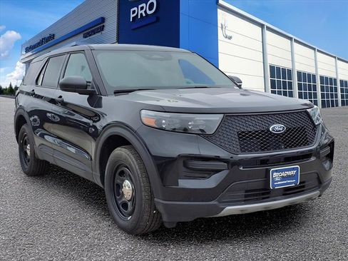 New 2025 Ford Explorer 4WD Police Interceptor image 1