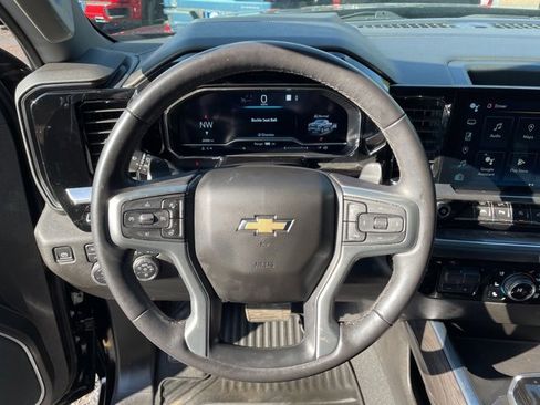 Used 2022 Chevrolet Silverado 1500 LTZ w/ Technology Package image 13