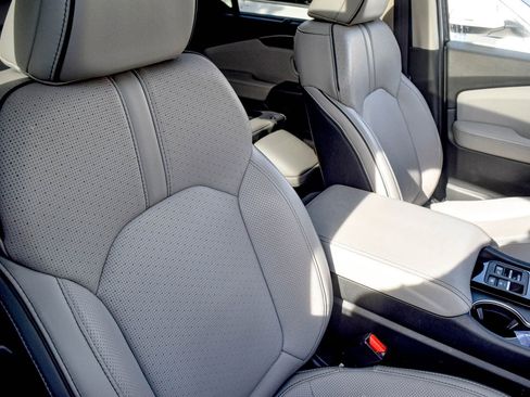 Used 2023 Honda Pilot Elite image 19