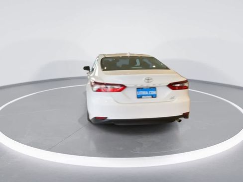 Used 2022 Toyota Camry LE w/ Cold Weather Package image 8