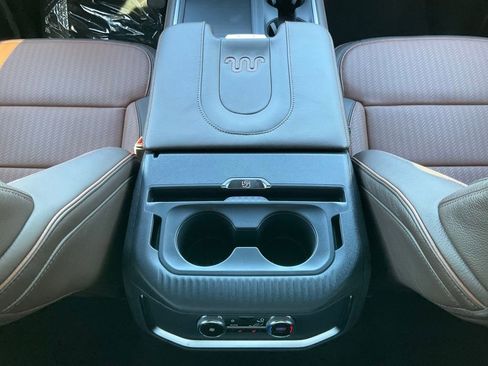 New 2025 Ford Expedition Max King Ranch image 36