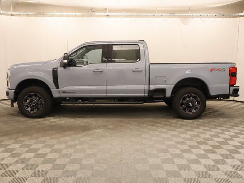 Used 2024 Ford F250 Lariat w/ Sport Appearance Package AWD/4WD image 2