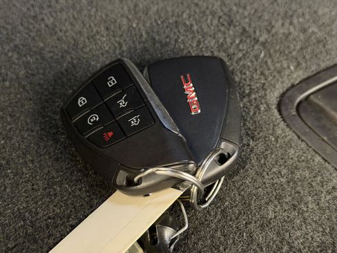 Certified 2022 GMC Yukon AT4 w/ Technology Package image 59