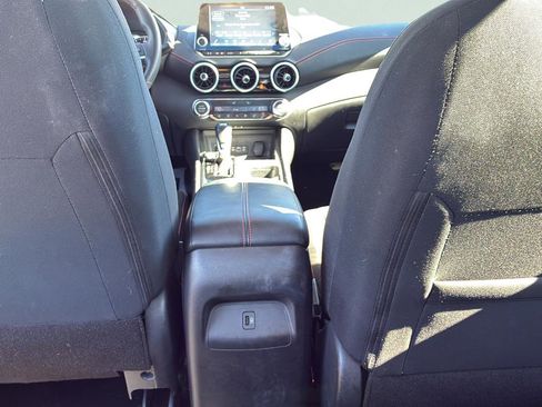 Used 2025 Nissan Sentra SR FWD image 20