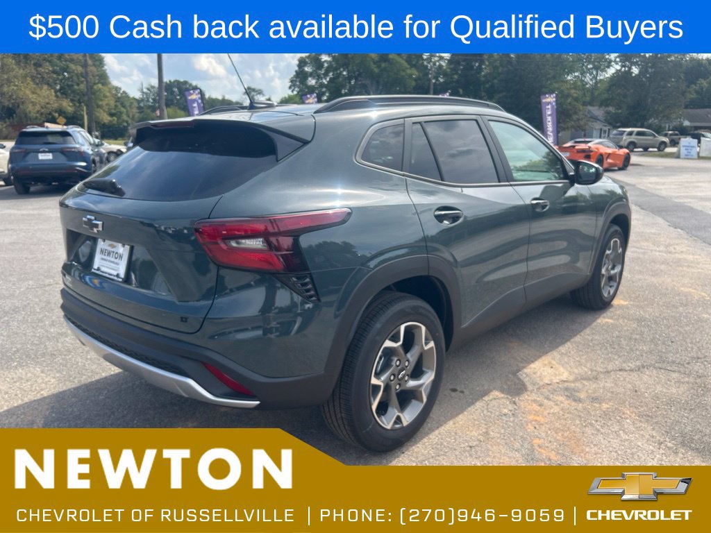 New 2026 Chevrolet Trax LT w/ Driver Confidence Package FWD image 39