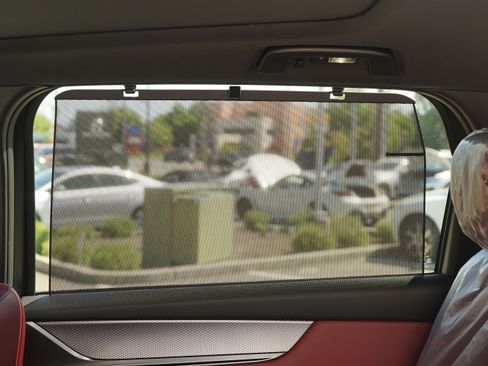 New 2025 MAZDA CX-70 Plug-In Hybrid w/ Premium Plus image 27