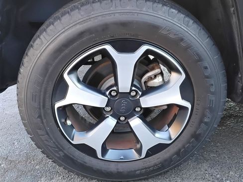 Used 2021 Jeep Renegade Trailhawk image 11