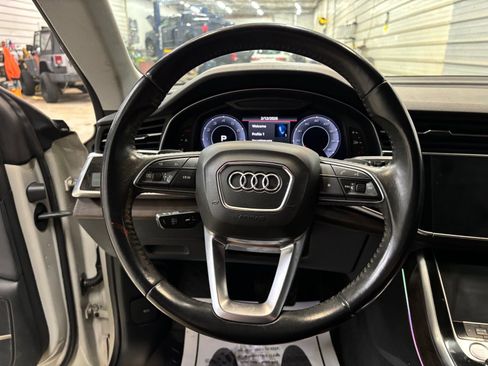 Used 2020 Audi Q8 Premium Plus image 13
