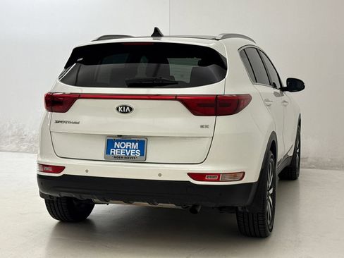 Used 2017 Kia Sportage EX w/ EX Technology Package FWD image 9