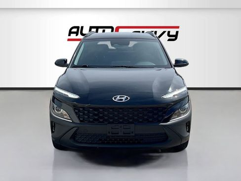 Used 2023 Hyundai Kona SEL w/ Cargo Package AWD/4WD image 2