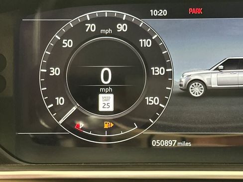 Used 2020 Land Rover Range Rover HSE image 25
