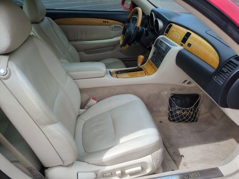 Used 2005 Lexus SC 430 Convertible RWD image 19