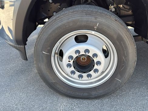 New 2024 RAM 5500 Tradesman image 29