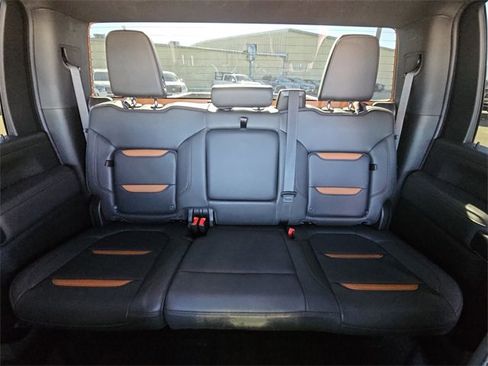 Used 2022 GMC Sierra 2500 AT4 image 22