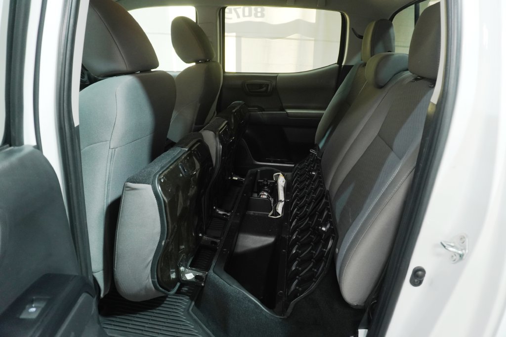 Certified 2023 Toyota Tacoma SR AWD/4WD image 12