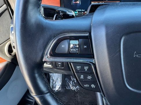 Used 2022 Lincoln Navigator Reserve image 27