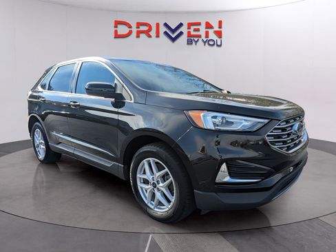 Used 2022 Ford Edge SEL image 7