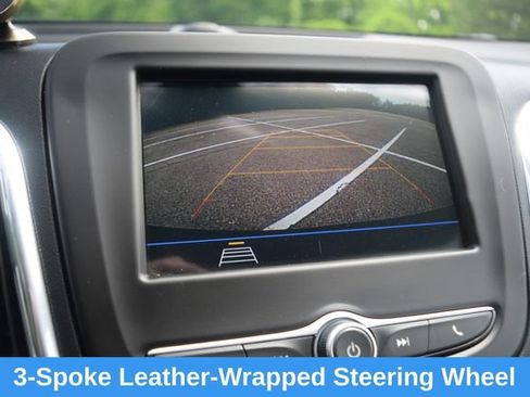 Used 2019 Chevrolet Equinox LT FWD image 10