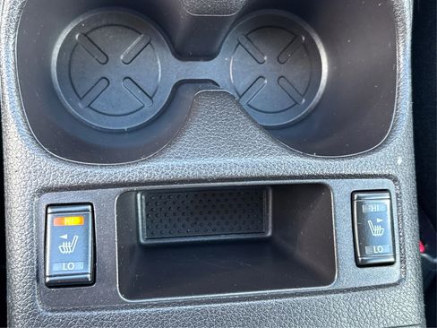 Used 2016 Nissan Rogue SL w/ SL Premium Package image 19