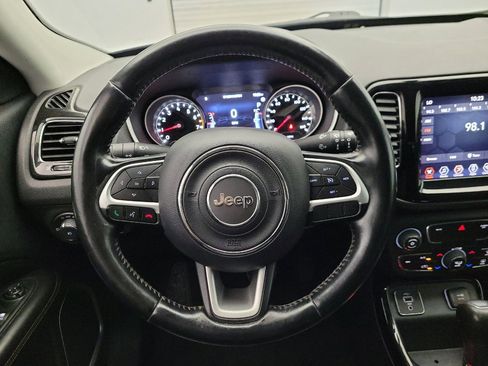 Used 2020 Jeep Compass Limited FWD image 22