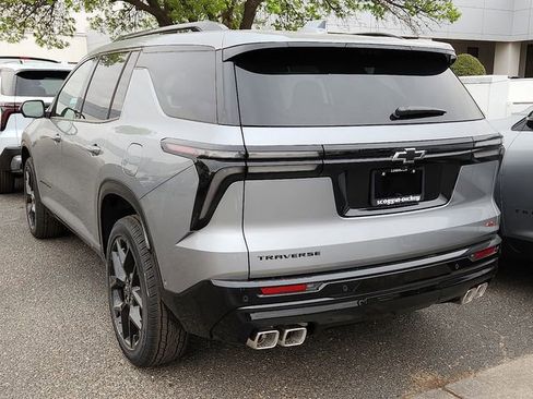 New 2026 Chevrolet Traverse RS w/ LPO, Floor Liner Package FWD image 2