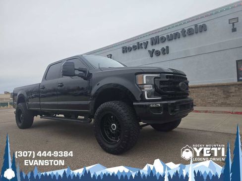 Used 2022 Ford F350 Lariat w/ Black Appearance Package image 1
