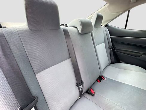 Used 2014 Toyota Corolla L FWD image 23