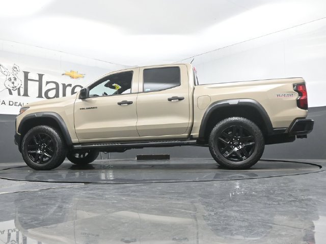 Used 2023 Chevrolet Colorado Trail Boss w/ LPO, Dark Essentials Package AWD/4WD image 59