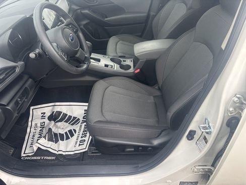 Used 2024 Subaru Crosstrek 2.0i Premium image 12
