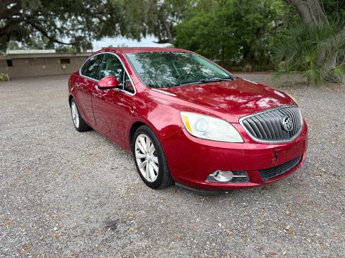 Used 2013 Buick Verano FWD image 3