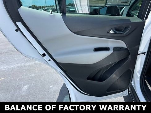 Used 2024 Chevrolet Equinox LS FWD image 13