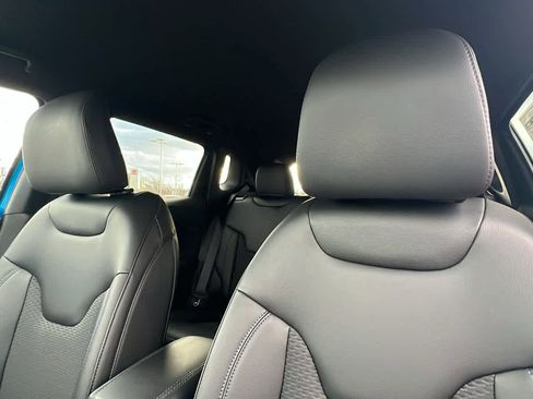 New 2026 Jeep Compass Latitude image 11