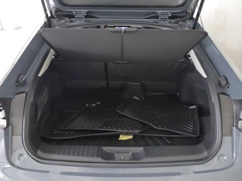 Used 2026 Toyota Prius Plug-In Hybrid FWD image 20