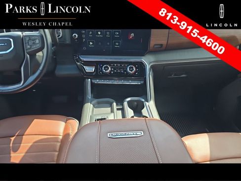 Used 2025 GMC Sierra 2500 Denali Ultimate AWD/4WD image 12