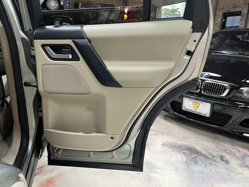Used 2013 Land Rover LR2 AWD/4WD image 28
