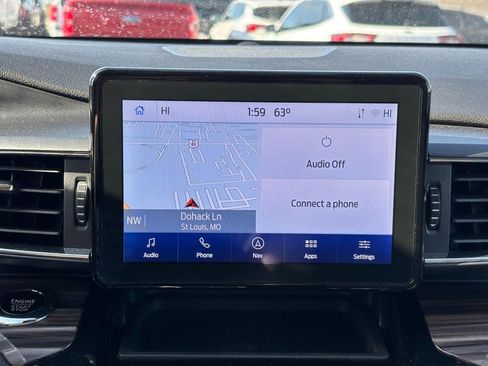 Used 2023 Ford Explorer Limited w/ Equipment Group 301A image 24