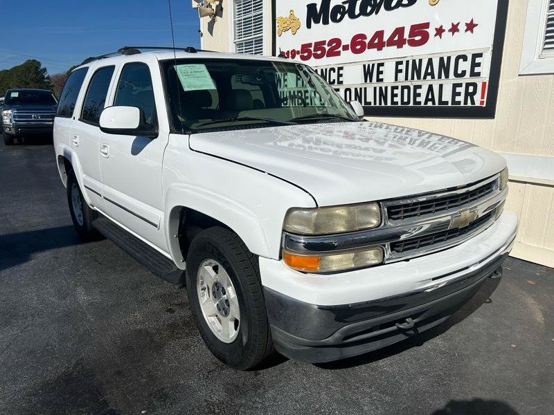 Used 2005 Chevrolet Tahoe LT w/ LT Preferred Equipment Group AWD/4WD image 2