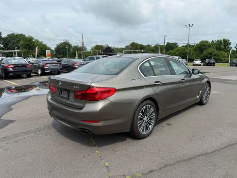 Used 2017 BMW 540i xDrive w/ Premium Package image 5