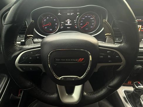 Used 2018 Dodge Charger R/T Scat Pack w/ Dynamics Package RWD image 30