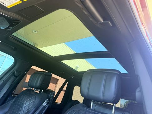 Used 2019 Land Rover Range Rover LWB SV Autobiography AWD/4WD image 22