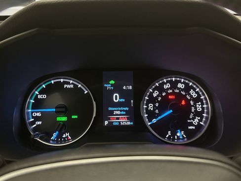 Used 2022 Toyota RAV4 XLE w/ XLE Grade Weather Package AWD/4WD image 13