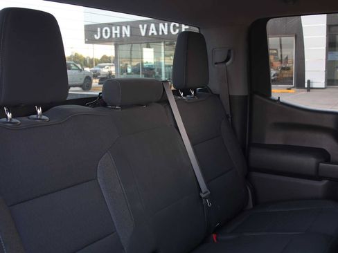 Used 2022 Chevrolet Silverado 1500 Custom RWD image 19
