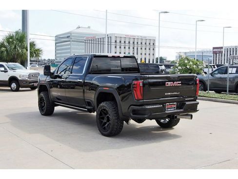 Used 2025 GMC Sierra 2500 Denali w/ Denali Reserve Package AWD/4WD image 3