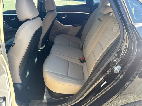 Used 2016 Hyundai Elantra GT image 20